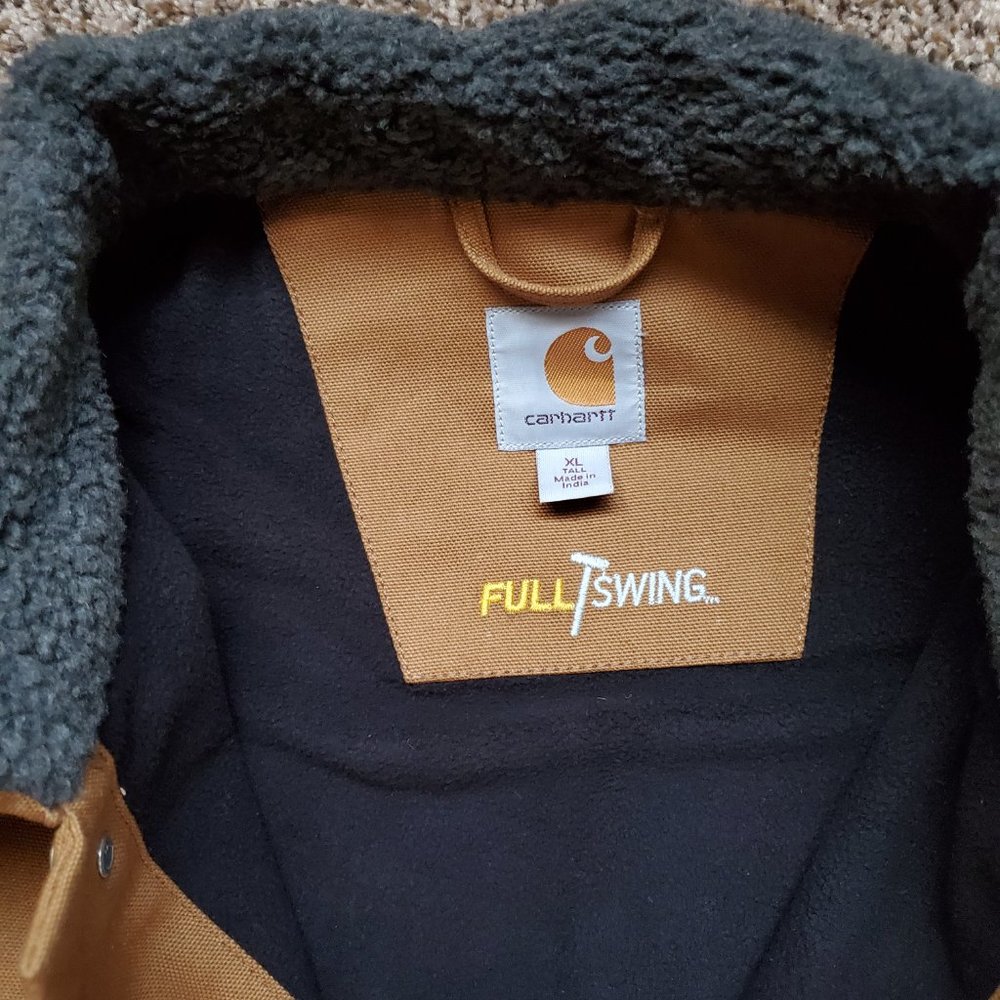 Carhartt Chore Coat with "Full Swing"  XL-Tall - Picture 2 of 3